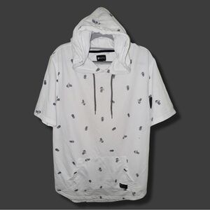 EUC - MATIX Short Sleeve Pineapple Hoodie